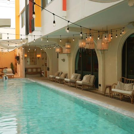 בנגקוק Bizotel Premier Hotel & Residence מראה חיצוני תמונה