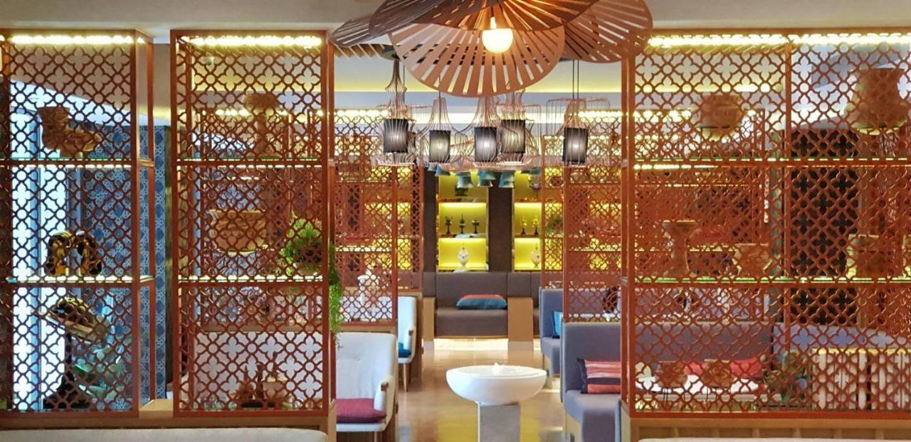 בנגקוק Bizotel Premier Hotel & Residence מראה חיצוני תמונה