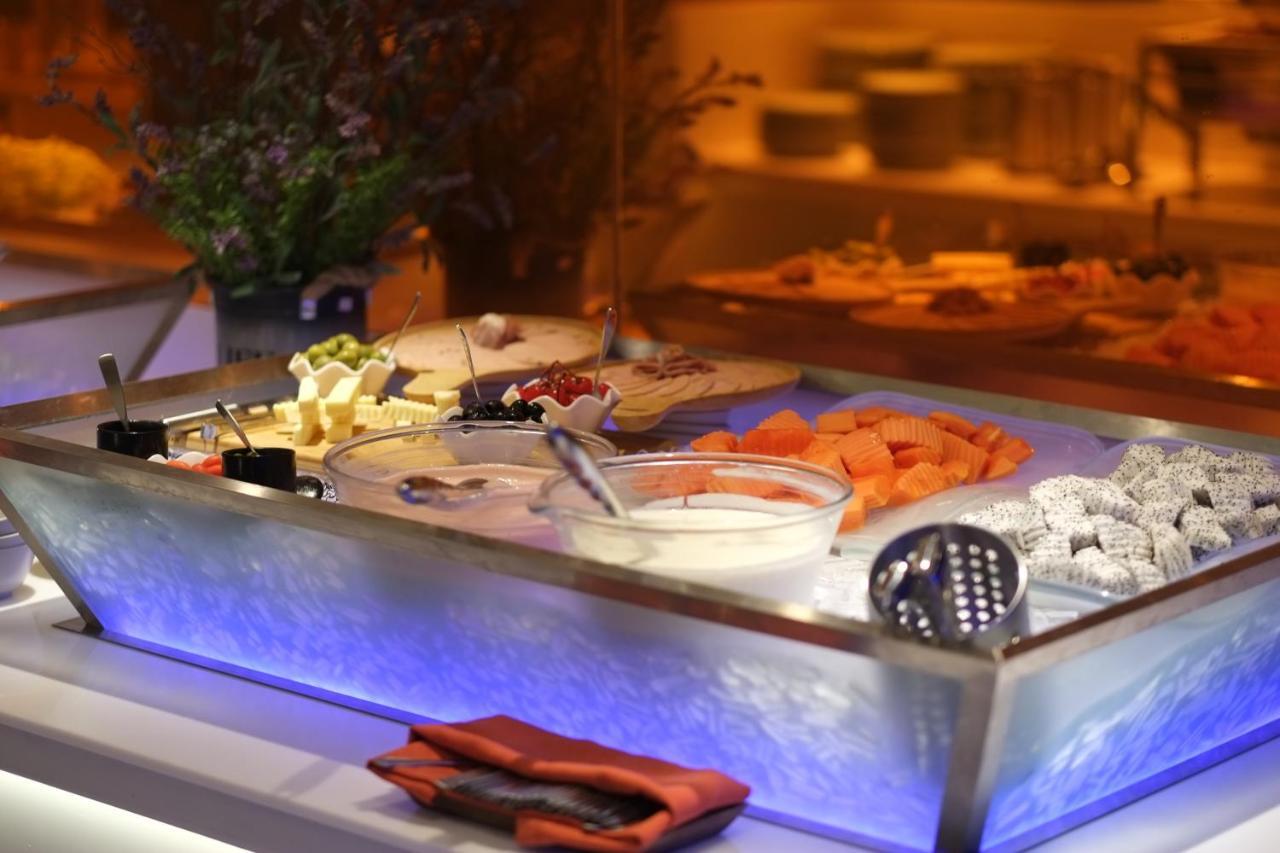 בנגקוק Bizotel Premier Hotel & Residence מראה חיצוני תמונה